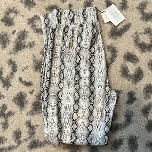 Faux leather leggings